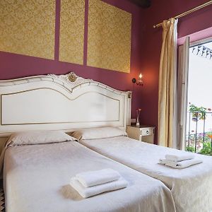 Kamer met Twee Aparte Bedden
